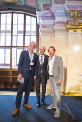 ausgezeichneter Kongress der Plastischen Chirurgen in Wien